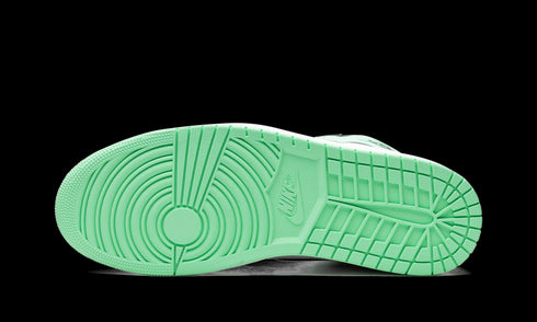 Air Jordan 1 Retro High OG "Green Glow"